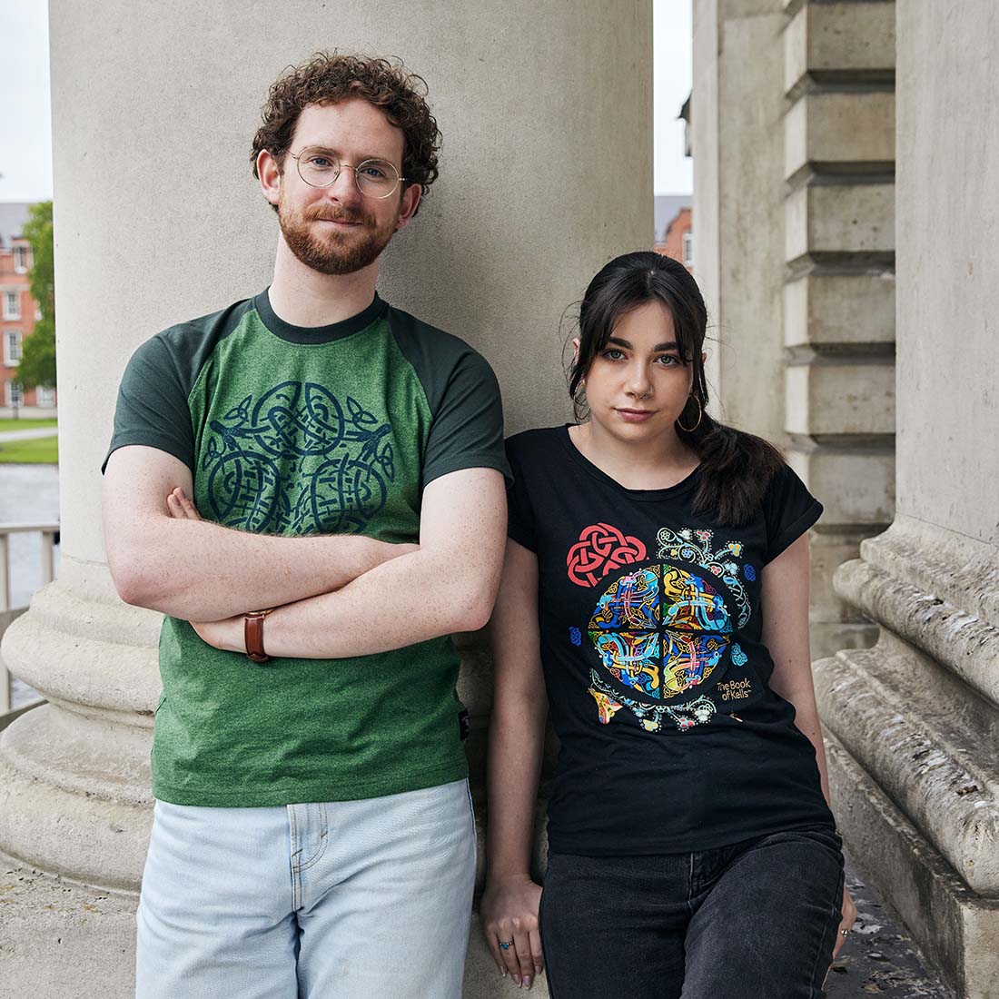 Book Of Kells  Celtic Knot T-Shirt Moss Green - Image 4