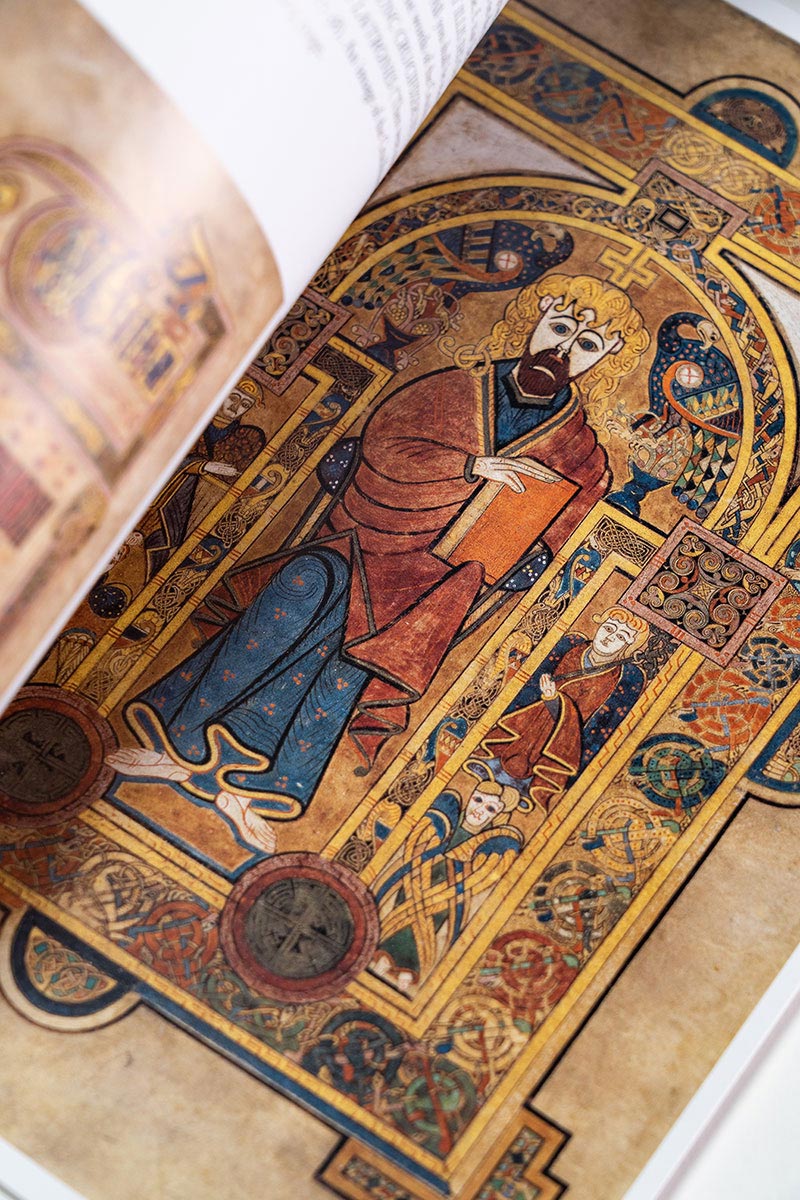 The Book of Kells Official Guide - Image 6